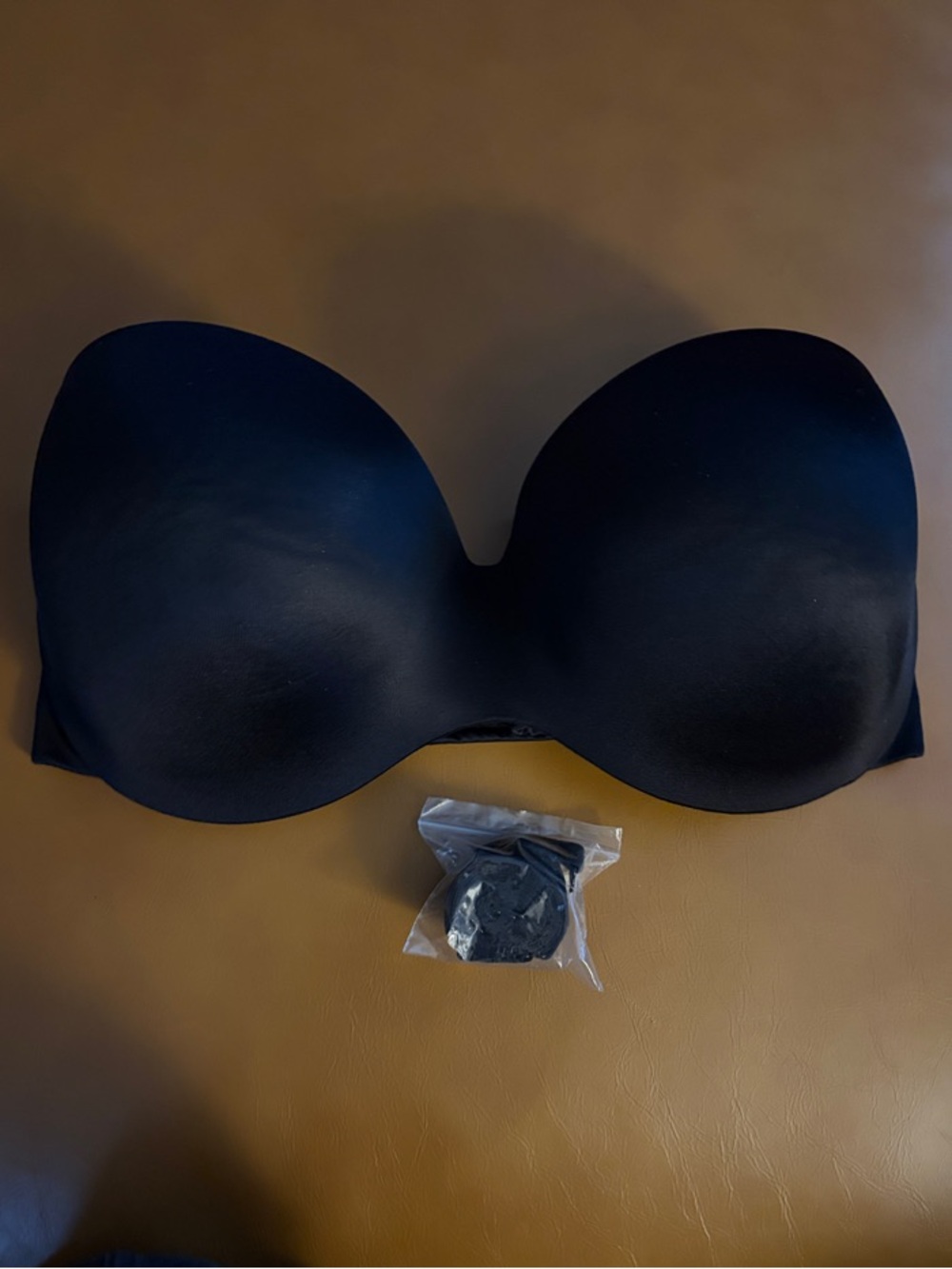 MAIDENFORM Black Strapless Molded Cup Bra - Women Intimates & Sleepwear